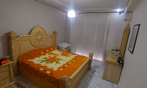 شقة جديدة للبيع مع تراس