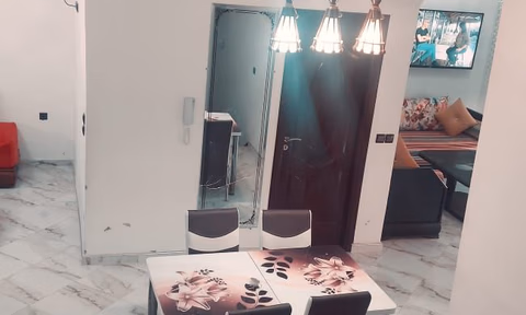 Villa zur Miete mit Garten