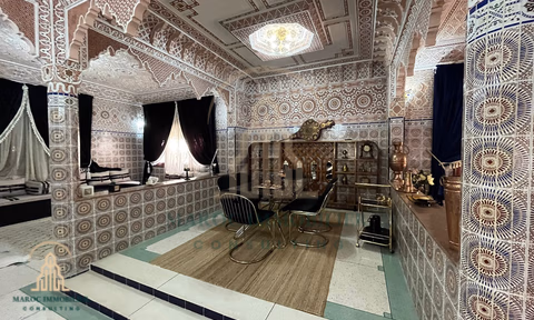 Villa in affitto con piscina e tre piani