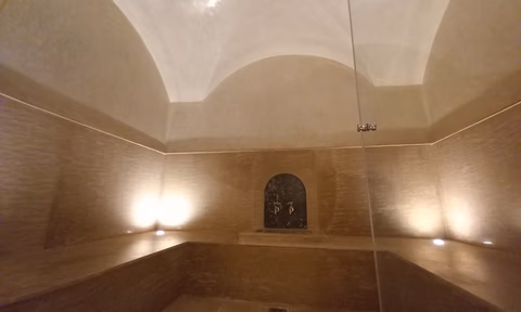 فيلا للبيع مع مسبح