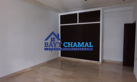 Apartament spațios de vânzare în Tanger - California: 200 m²