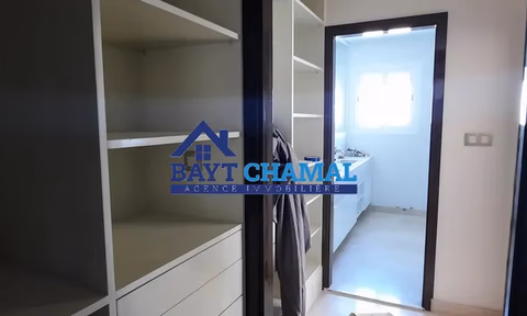 Apartament spațios de vânzare în Tanger - California: 200 m²