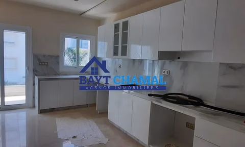 Apartament spațios de vânzare în Tanger - California: 200 m²