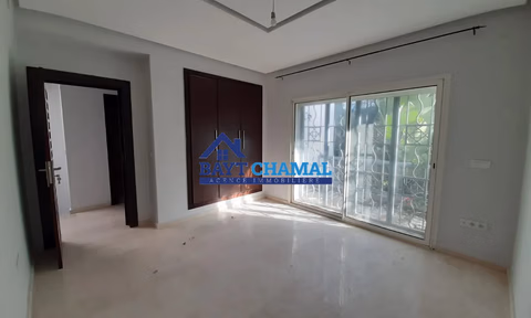 Apartament spațios în Tanger: 3 camere de vânzare