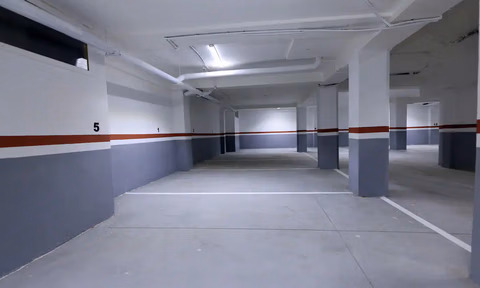 Wohnung zur Miete mit Parkplatz