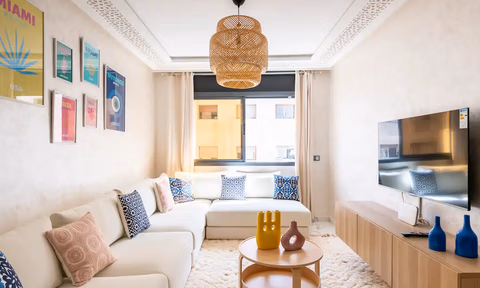 Apartment for rent with parking