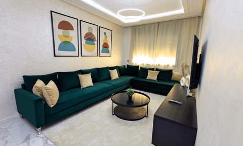 Apartment for rent with parking