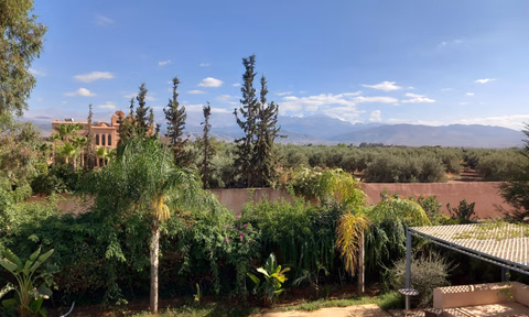 Vila à venda com piscina