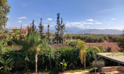 Villa for sale with swimming pool