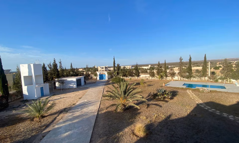 Villa à vendre avec piscine