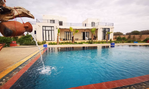 Villa for sale with swimming pool