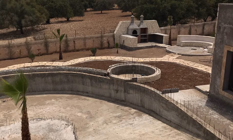 Vila à venda com piscina