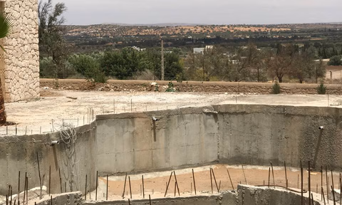 Vila à venda com piscina