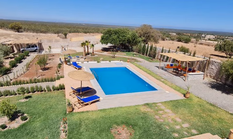 Villa for sale in Essaouira with pool - 3 bedrooms, 2000m².