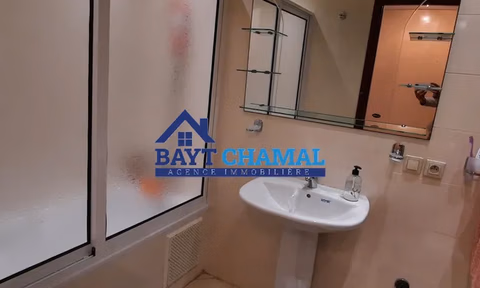 شقة واسعة للايجار في قلب طنجة - 3 غرف نوم