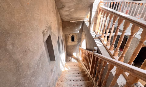 Riad nou de vânzare cu terasă