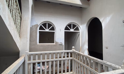 Riad de vânzare cu terasă în centrul orașului Essaouira - 8 camere,