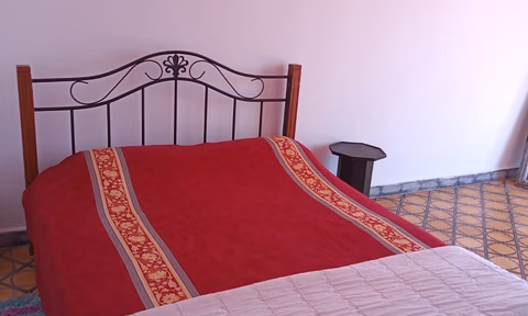 فيلا للبيع مع مسبح، 4 غرف نوم