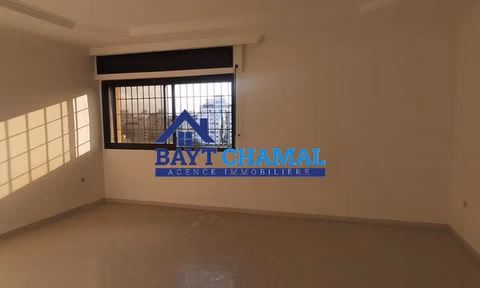 Apartament spațios de vânzare în inima Tangerului – 145 m²