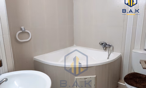 Apartment for rent with terrace