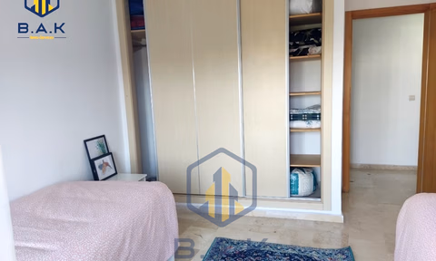 Apartment for rent with terrace