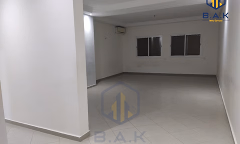 Appartement te huur met balkon op de eerste verdieping