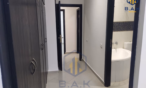 Appartement te huur met balkon op de eerste verdieping