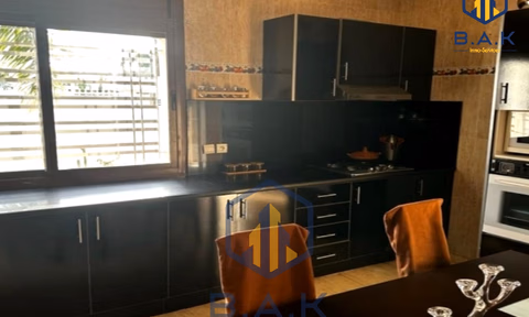 Villa for sale with terrace