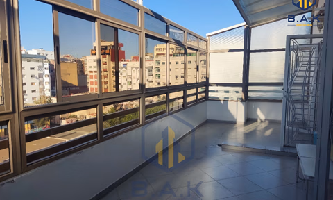 Apartamento en venta con terraza