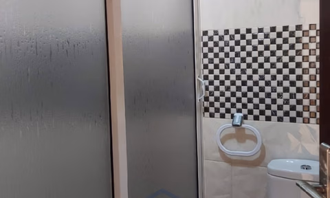 Maison à vendre avec terrasse et deux étages