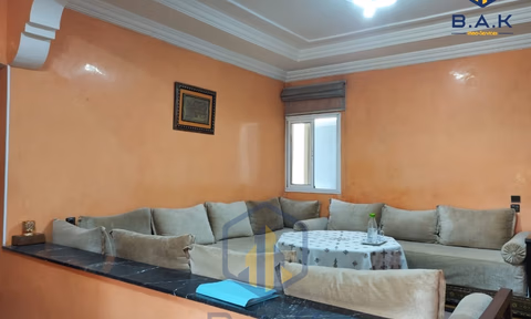 Maison à vendre avec terrasse et deux étages