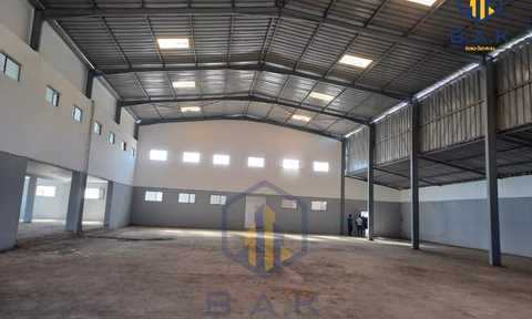 Local Industriel à vendre avec parking
