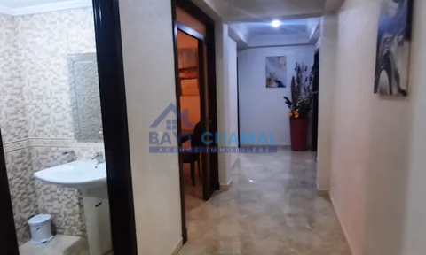 شقة للإيجار في طنجة - وسط المدينة، 120م²، 3 غرف نوم