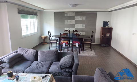 VERKAUF CHIC VILLA IM GOLFVIERTEL KENITRA