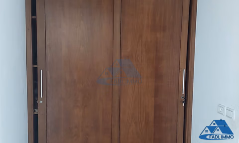 VERKAUF CHIC VILLA IM GOLFVIERTEL KENITRA