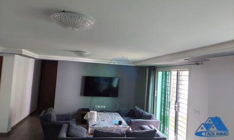 VERKAUF CHIC VILLA IM GOLFVIERTEL KENITRA