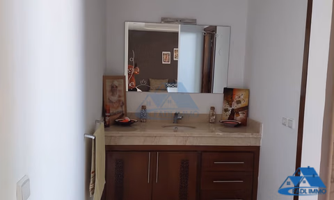 VERKAUF CHIC VILLA IM GOLFVIERTEL KENITRA