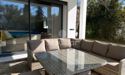 Villa for rent with swimming pool