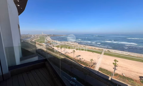 Appartement 3 chambres à louer, 140m²