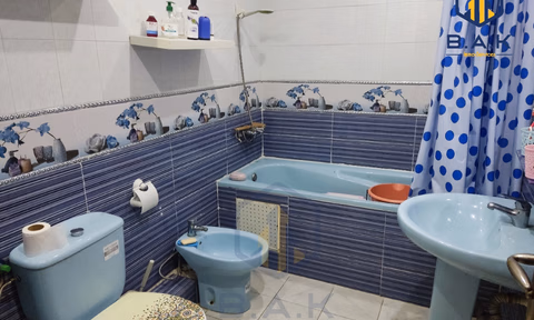 Maison à vendre avec terrasse et deux étages