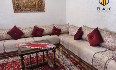 Maison à vendre avec terrasse et deux étages