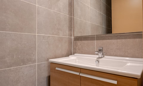 Wohnung mit Pool zu vermieten