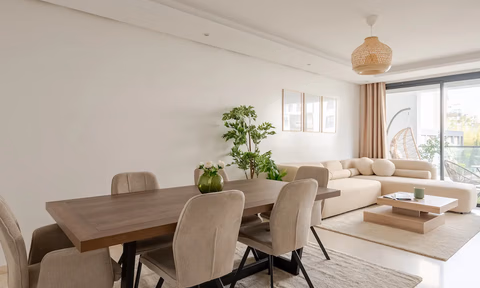 Wohnung mit Pool zu vermieten