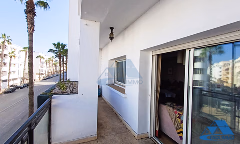 Wohnung mit Terrasse zu verkaufen