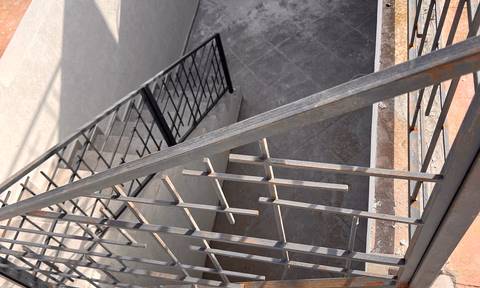 شقة للبيع مع تراس في الصويرة.