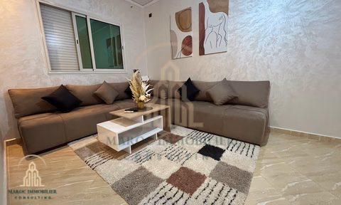 Appartamento in affitto con balcone al primo piano