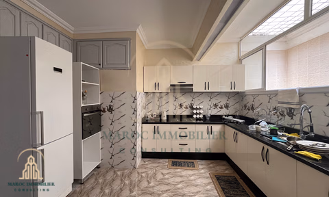 Appartamento in affitto con parcheggio al primo piano