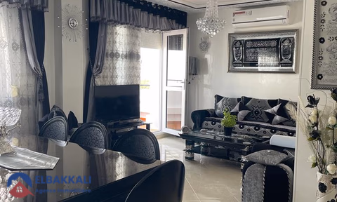 Διαμέρισμα προς πώληση με πισίνα