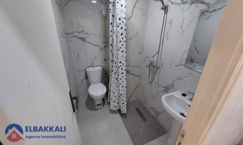 Διαμέρισμα προς πώληση με μπαλκόνι