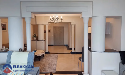 Wohnung mit Balkon zu verkaufen